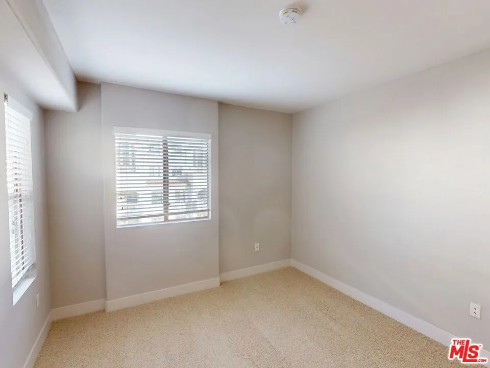 1041 Glendon Avenue #4151 Los Angeles, CA 90024