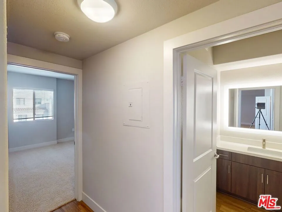 1041 Glendon Avenue #4151 Los Angeles, CA 90024