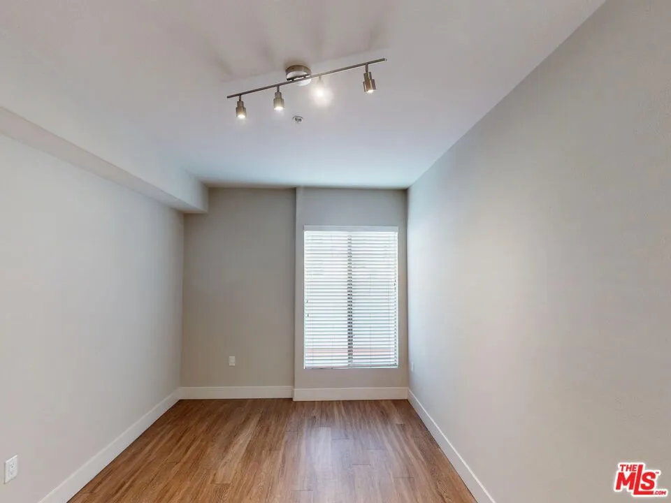 1041 Glendon Avenue #4151 Los Angeles, CA 90024
