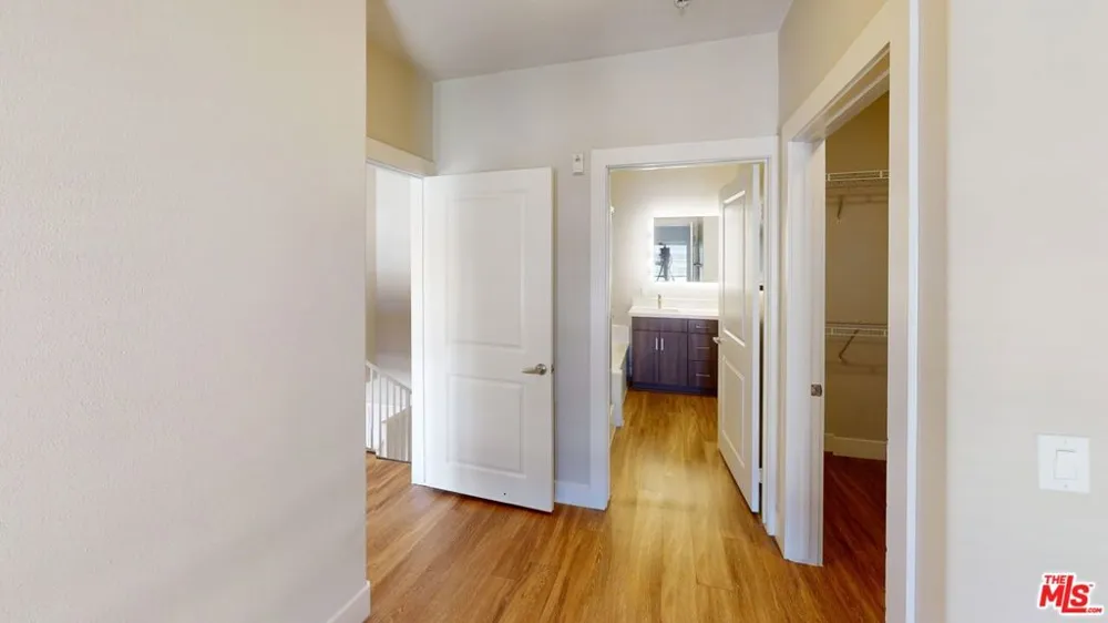 1041 Glendon Avenue #4151 Los Angeles, CA 90024