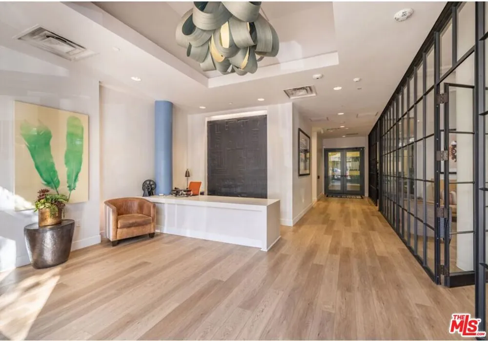 1041 Glendon Avenue #4151 Los Angeles, CA 90024