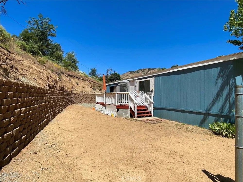 657 Lebec Lebec, CA 93243