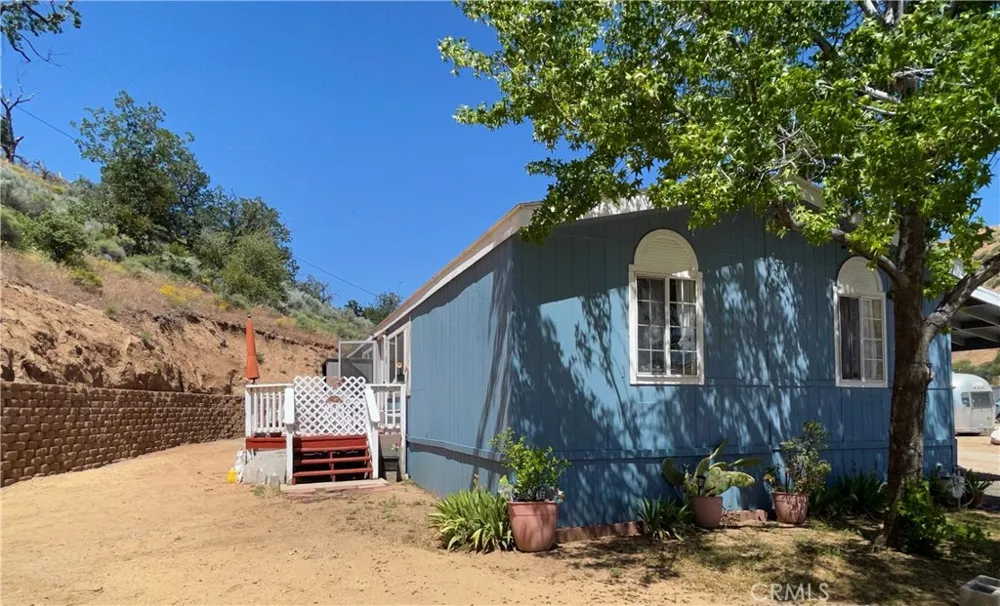 657 Lebec Lebec, CA 93243