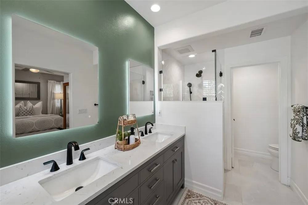 1 Red Leaf Lane Ladera Ranch, CA 92694