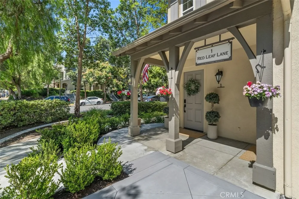 1 Red Leaf Lane Ladera Ranch, CA 92694