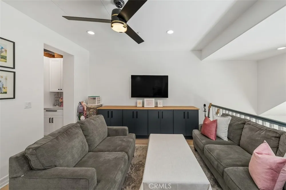 1 Red Leaf Lane Ladera Ranch, CA 92694