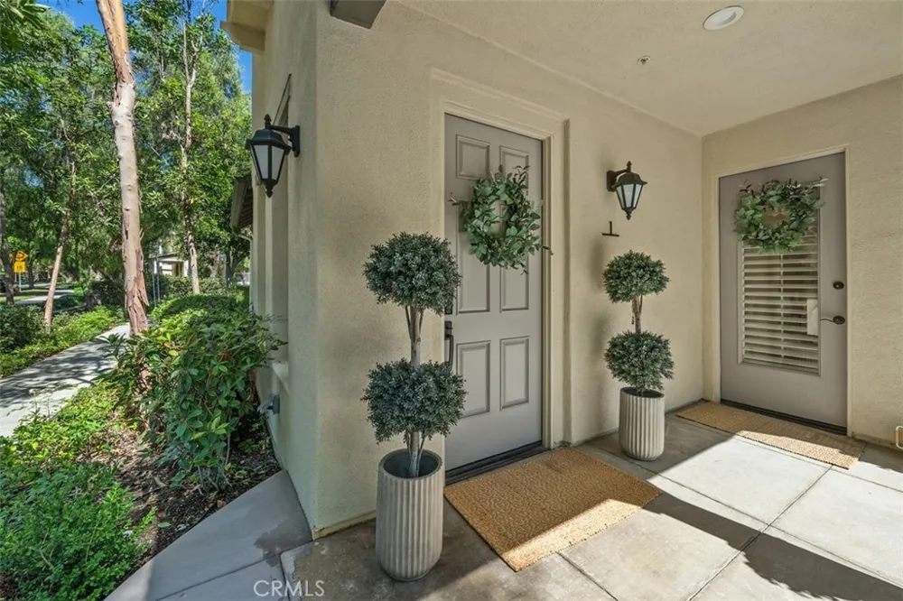 1 Red Leaf Lane Ladera Ranch, CA 92694