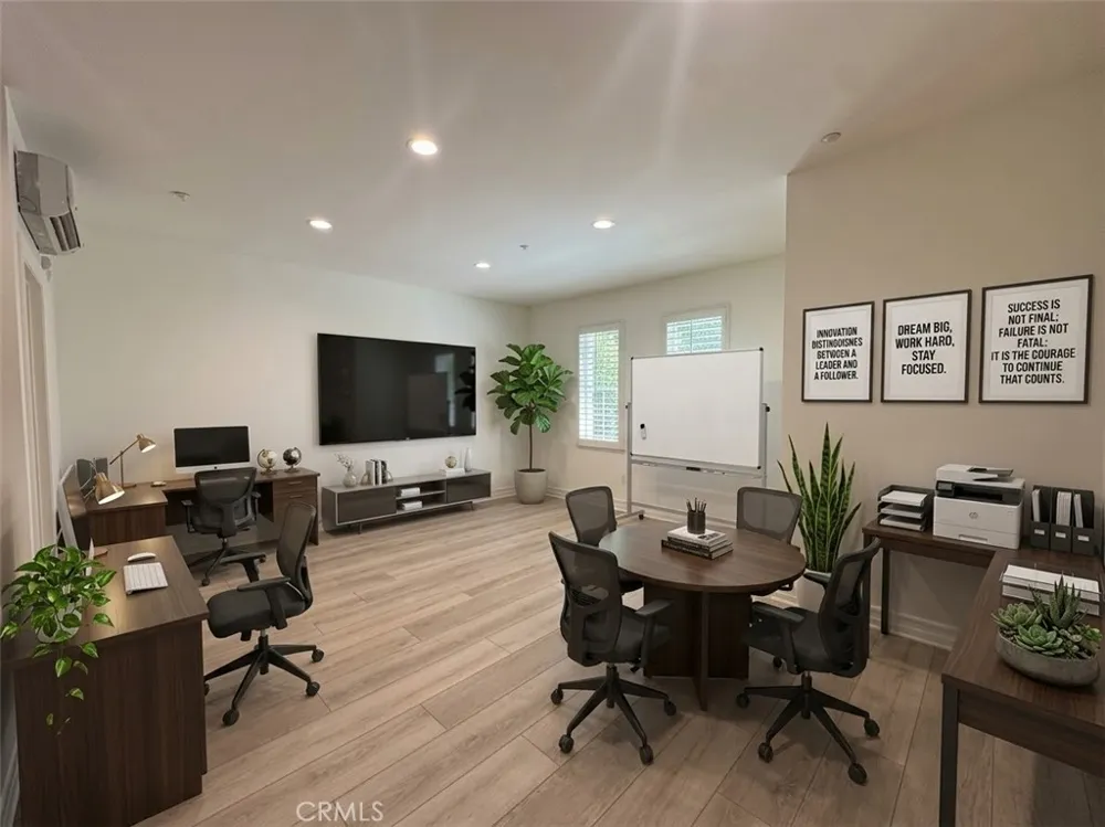 1 Red Leaf Lane Ladera Ranch, CA 92694