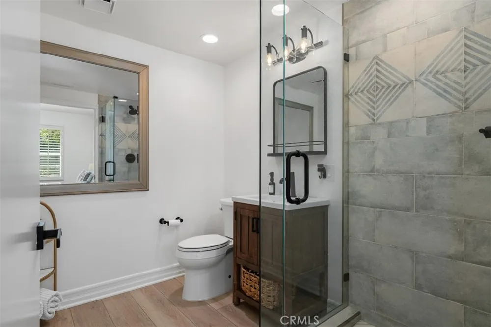 1 Red Leaf Lane Ladera Ranch, CA 92694