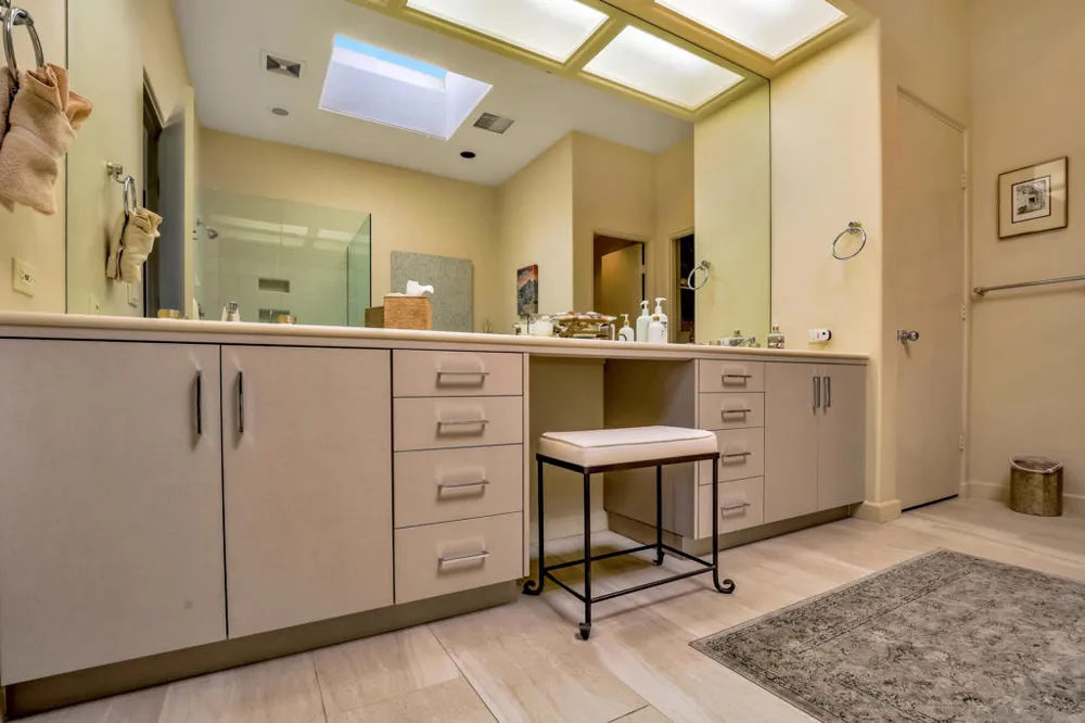 125 Rain Bird Circle Palm Desert, CA 92211
