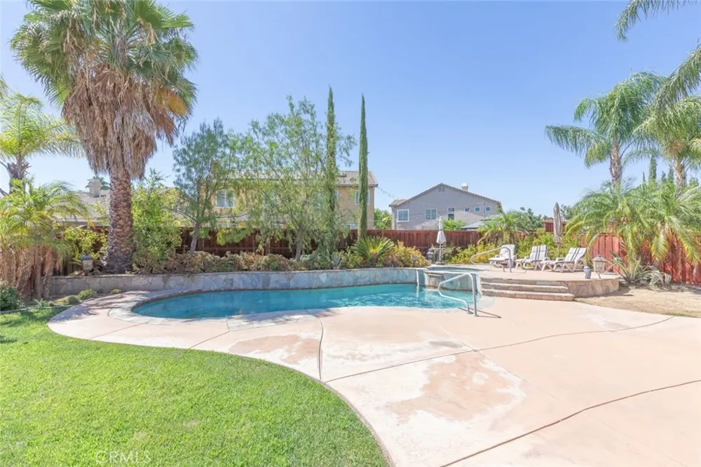 37097 Edgemont Murrieta, CA 92563