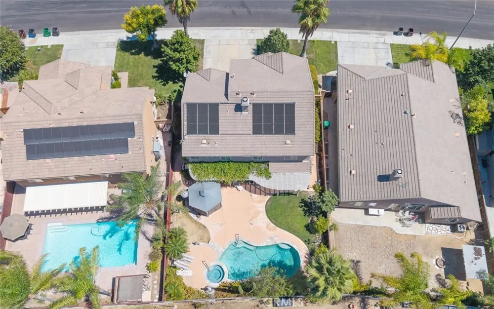 37097 Edgemont Murrieta, CA 92563