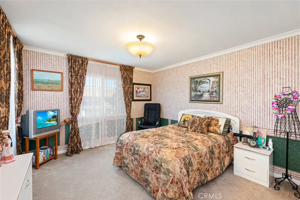 37097 Edgemont Murrieta, CA 92563