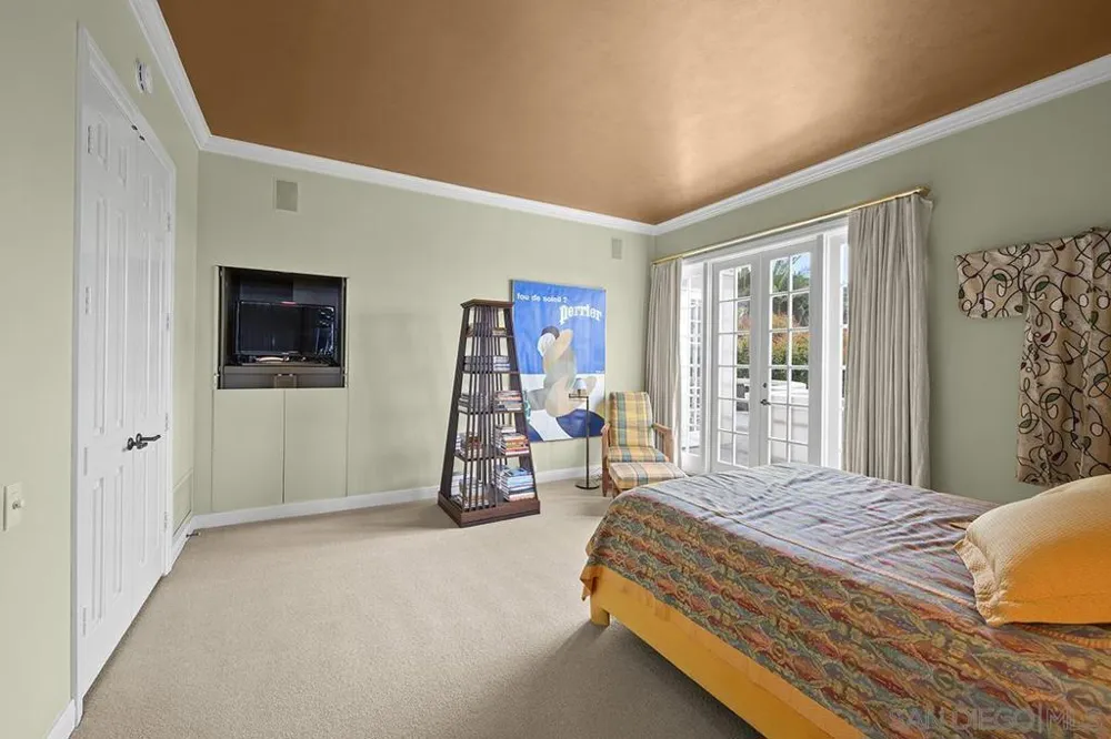 7612 Hillside Dr La Jolla, CA 92037
