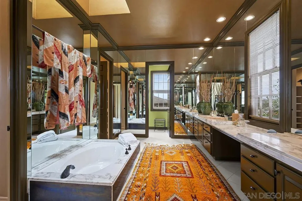 7612 Hillside Dr La Jolla, CA 92037