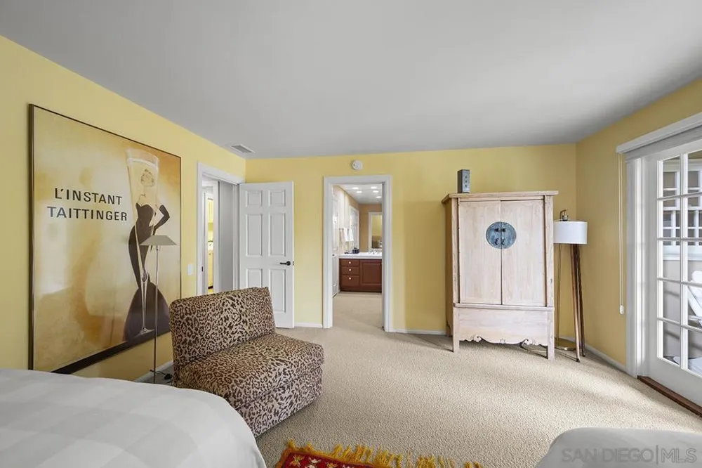7612 Hillside Dr La Jolla, CA 92037