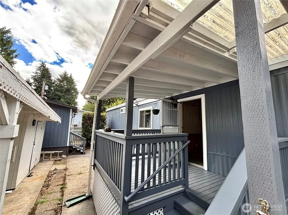 900 29th Street SE #E14 Auburn, WA 98002