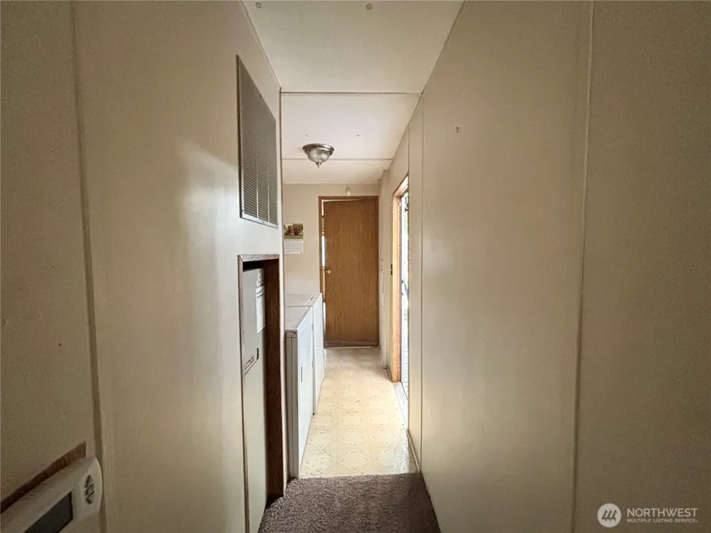 900 29th Street SE #E14 Auburn, WA 98002
