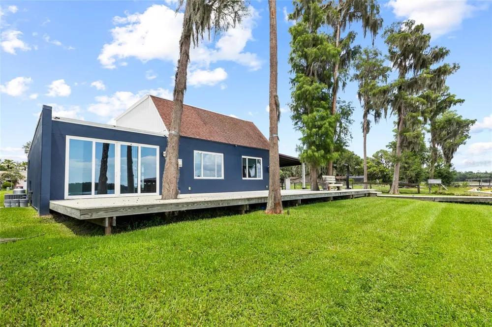 18200 CYPRESS COVE LANE Lutz, FL 33549