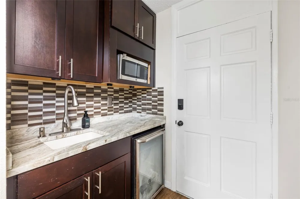 18200 CYPRESS COVE LANE Lutz, FL 33549