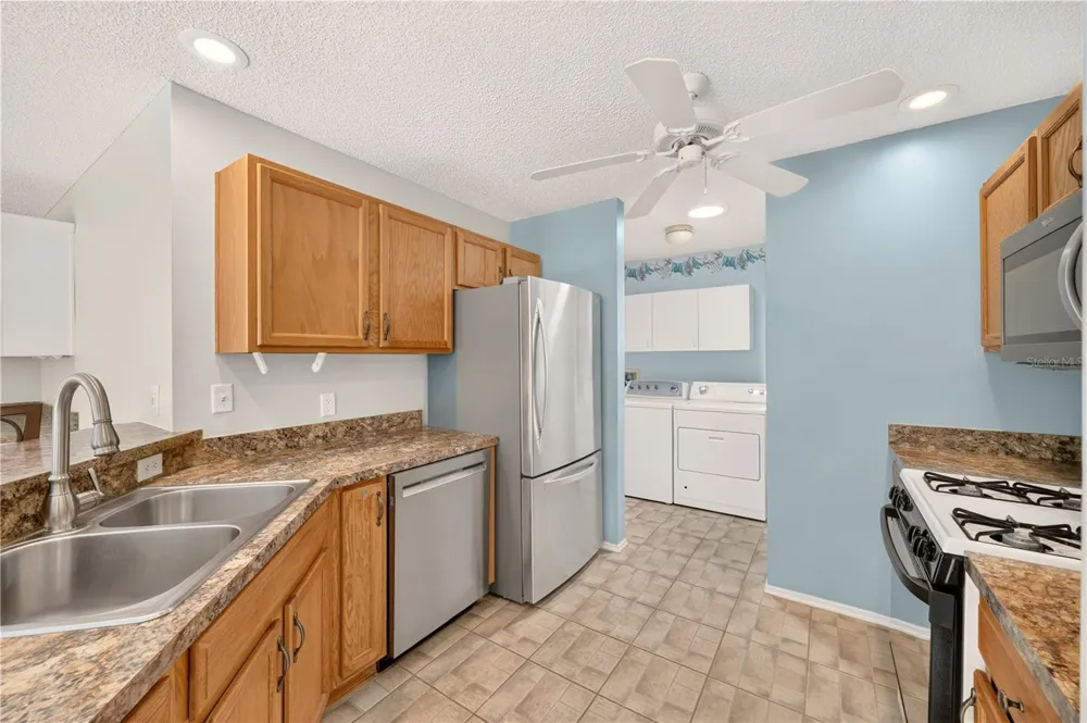 8214 SE 169TH PALOWNIA LOOP The Villages, FL 32162