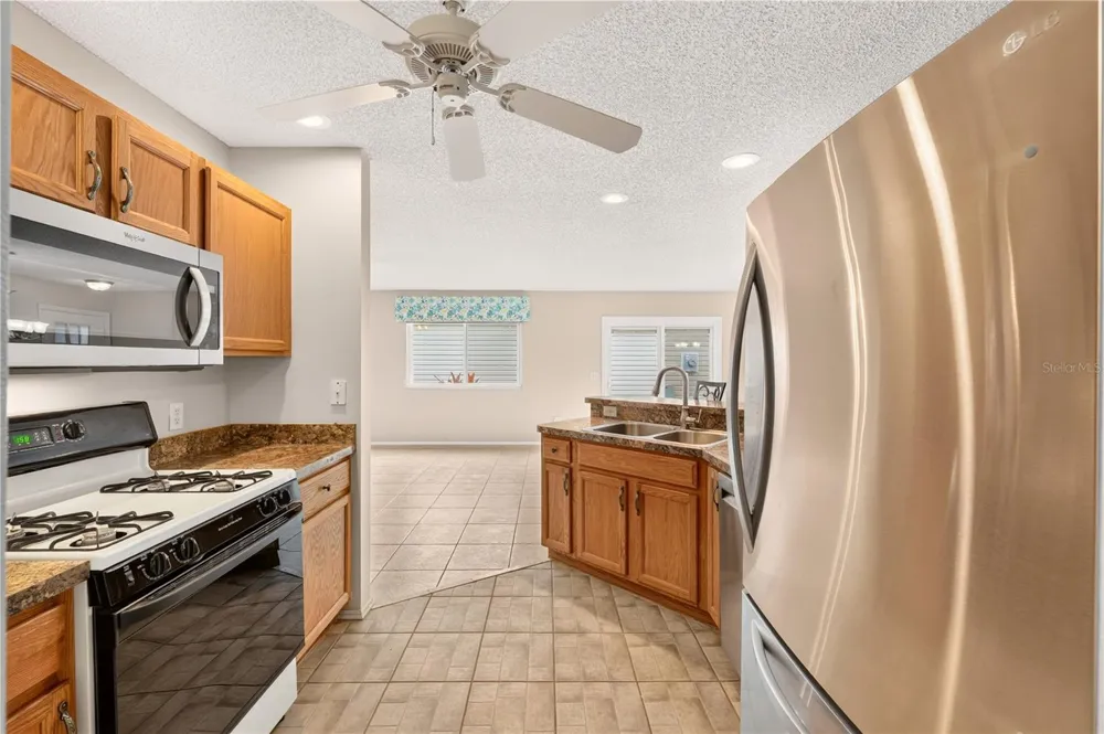 8214 SE 169TH PALOWNIA LOOP The Villages, FL 32162