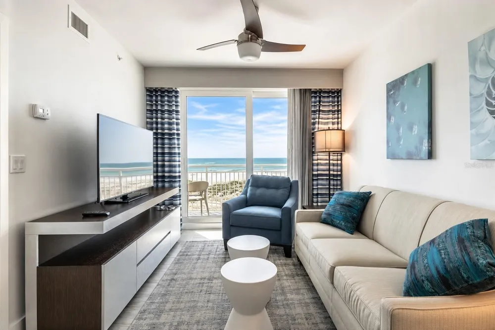 10116 GULF BOULEVARD #201W Treasure Island, FL 33706