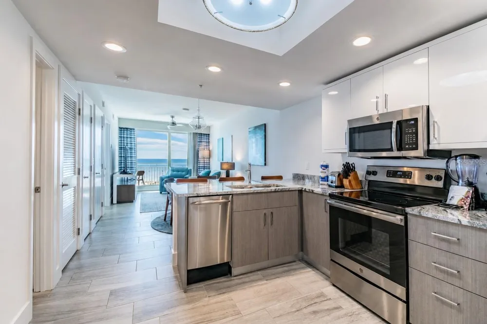 10116 GULF BOULEVARD #201W Treasure Island, FL 33706