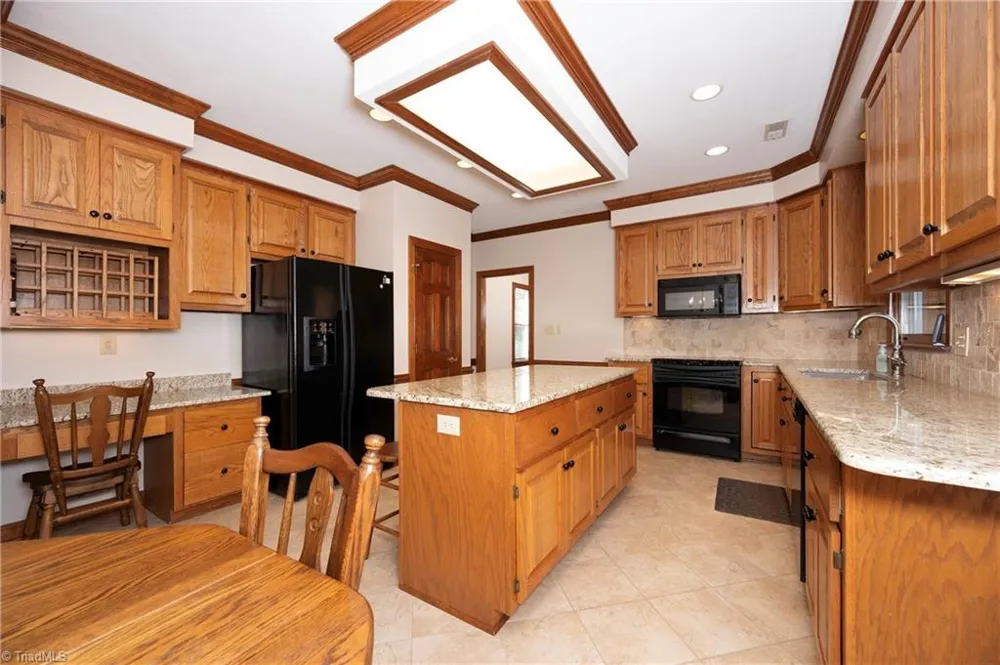 3265 Beroth Road Pfafftown, NC 27040