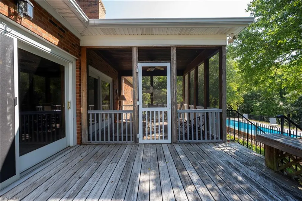 3265 Beroth Road Pfafftown, NC 27040