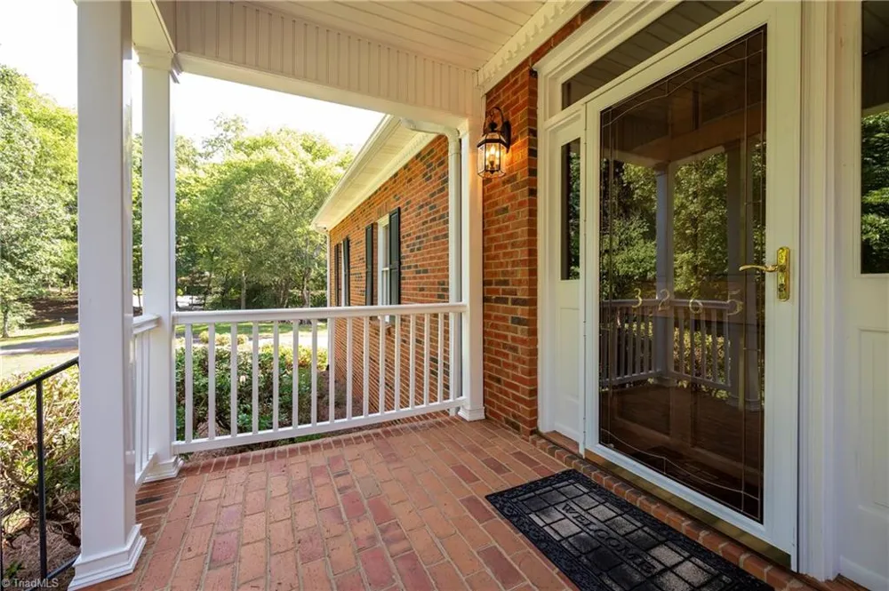 3265 Beroth Road Pfafftown, NC 27040