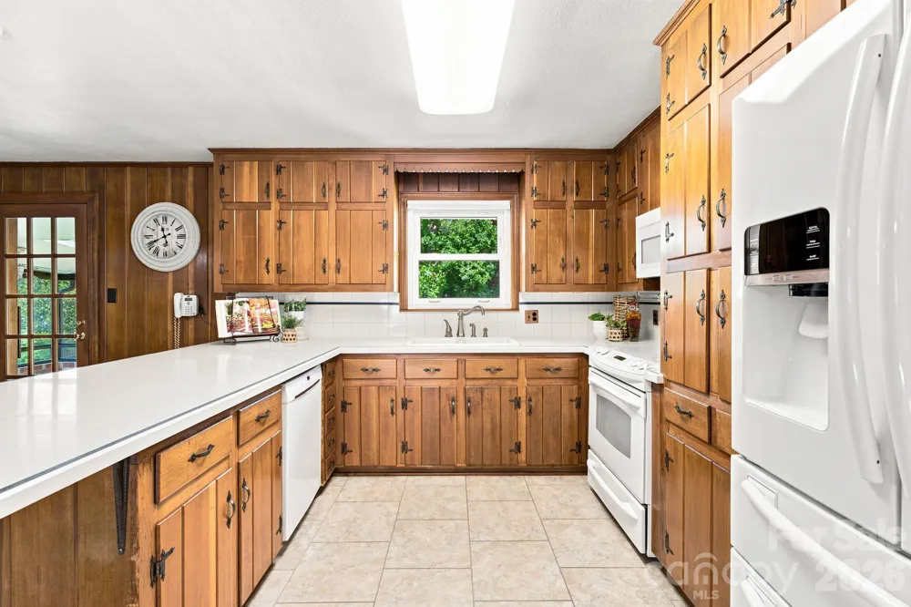 469 Sunset Drive Winston Salem, NC 27107