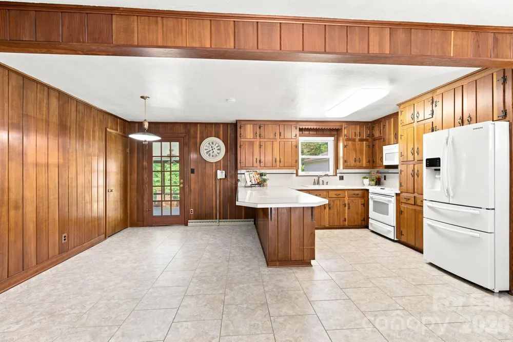 469 Sunset Drive Winston Salem, NC 27107