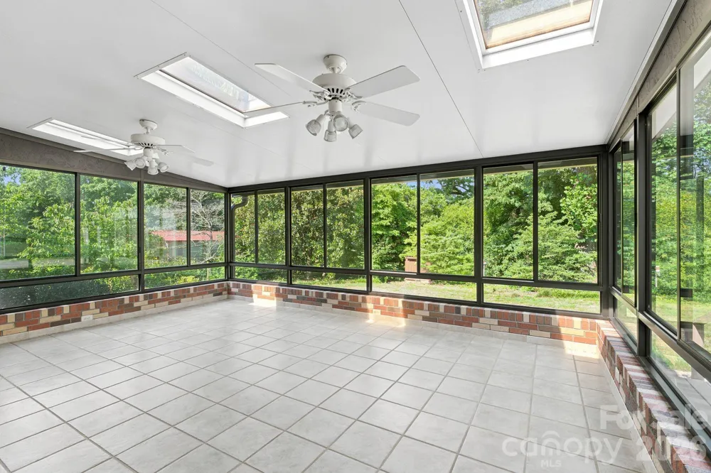 469 Sunset Drive Winston Salem, NC 27107