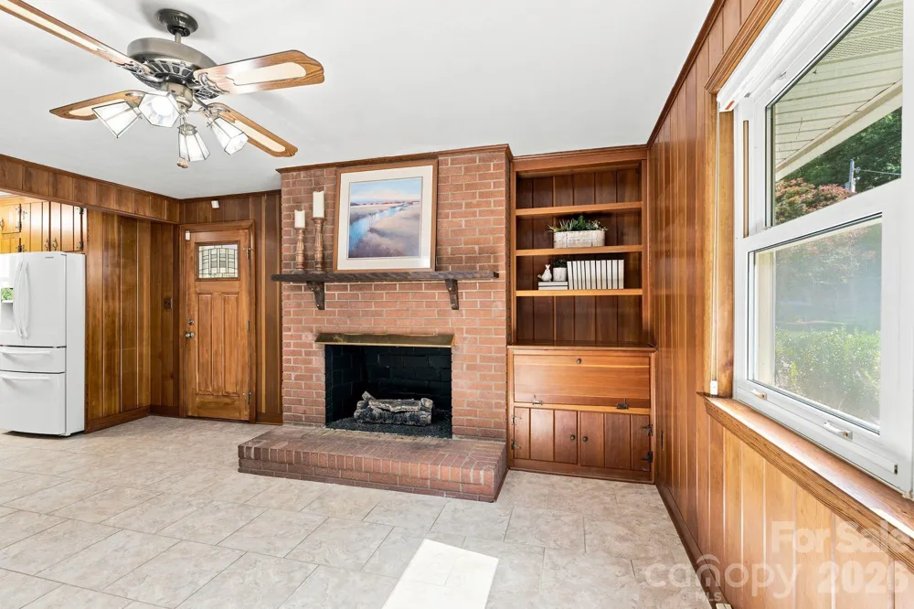469 Sunset Drive Winston Salem, NC 27107