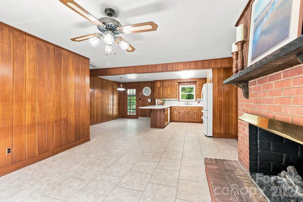 469 Sunset Drive Winston Salem, NC 27107