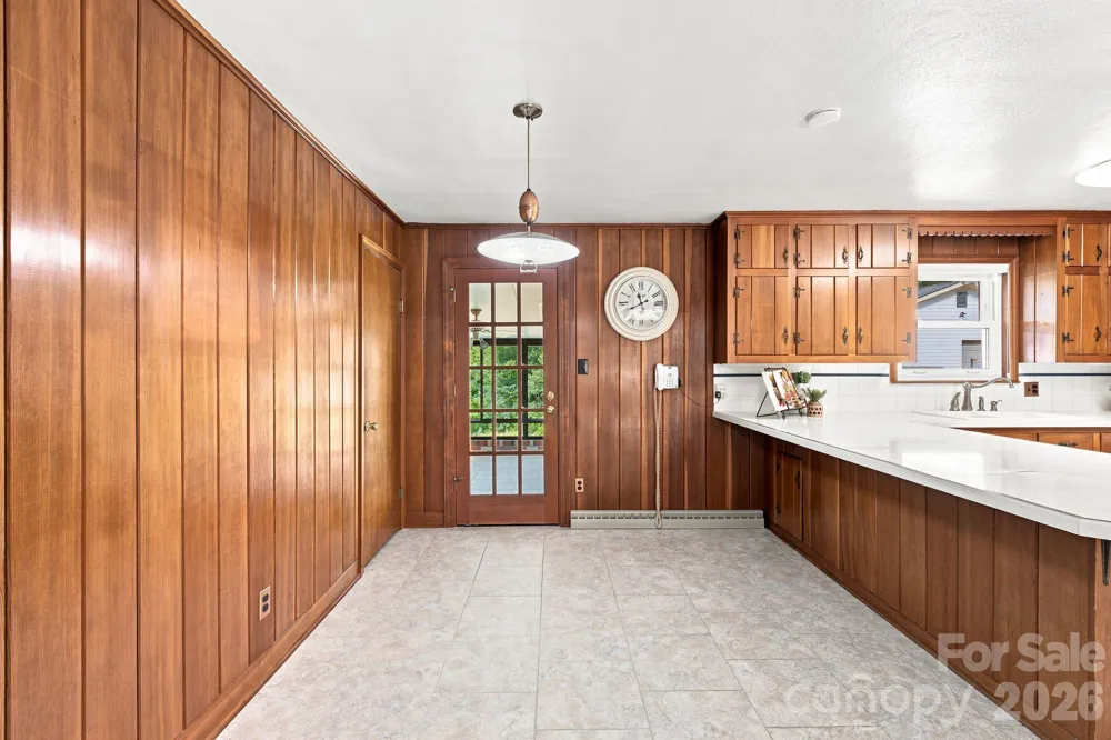 469 Sunset Drive Winston Salem, NC 27107
