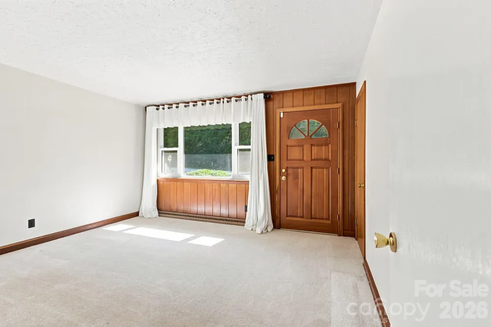 469 Sunset Drive Winston Salem, NC 27107