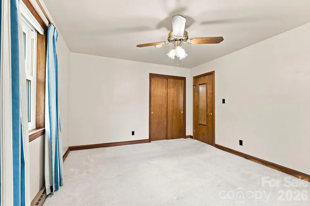 469 Sunset Drive Winston Salem, NC 27107