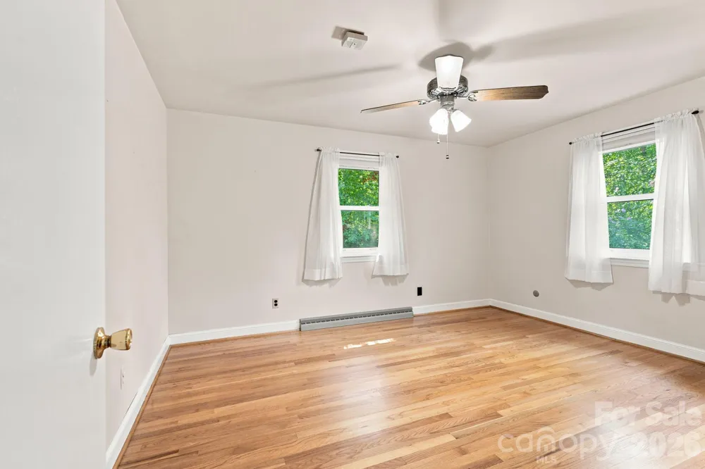 469 Sunset Drive Winston Salem, NC 27107