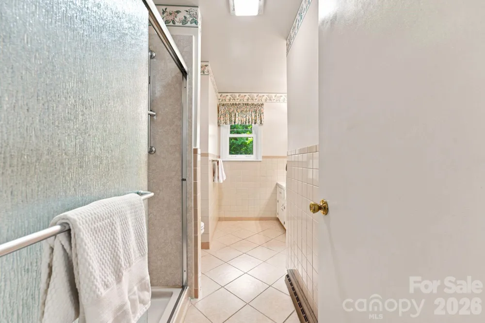 469 Sunset Drive Winston Salem, NC 27107