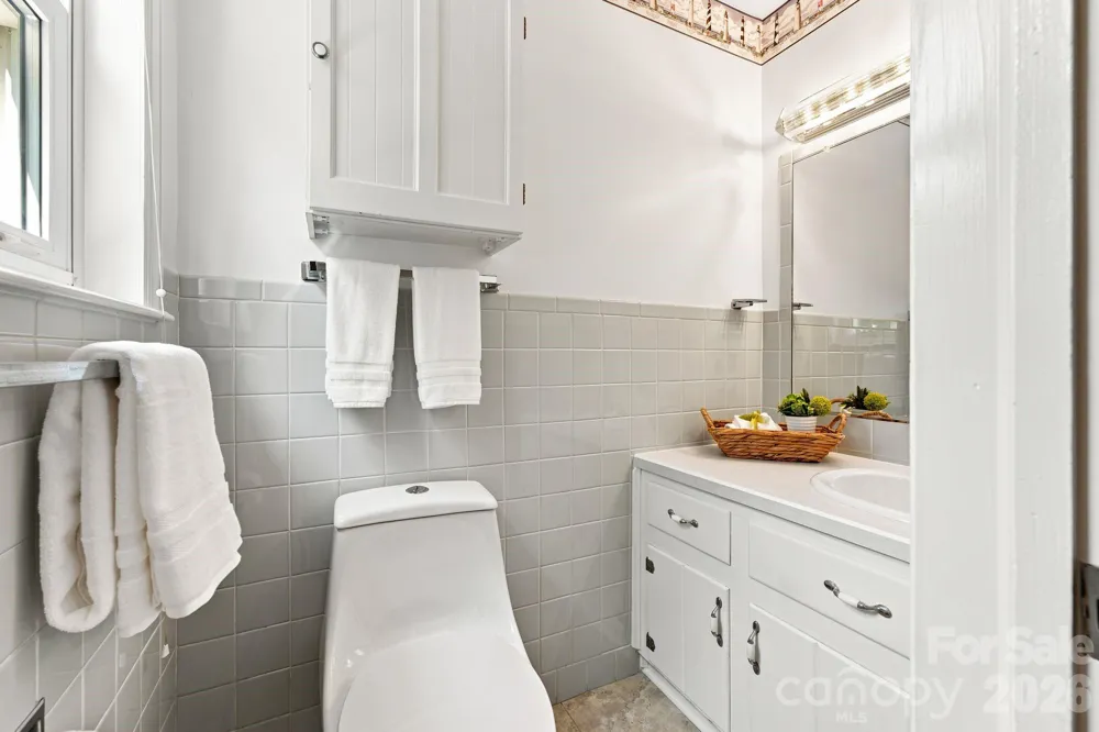 469 Sunset Drive Winston Salem, NC 27107