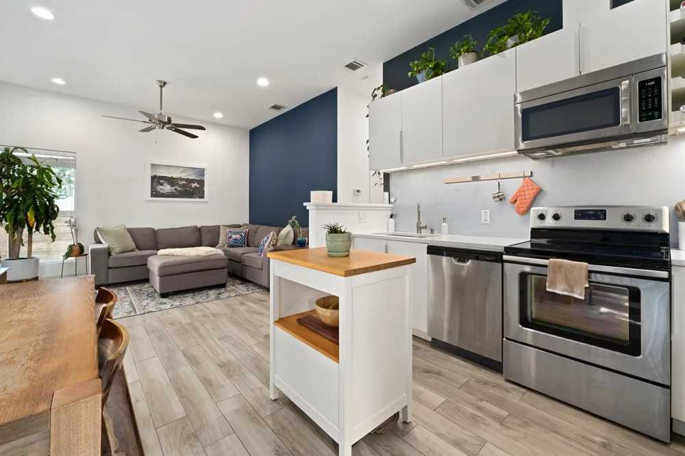 5502 Avenue F #B Austin, TX 78751