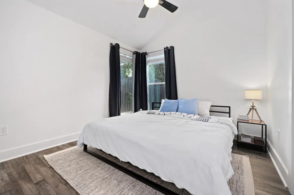 5502 Avenue F #B Austin, TX 78751