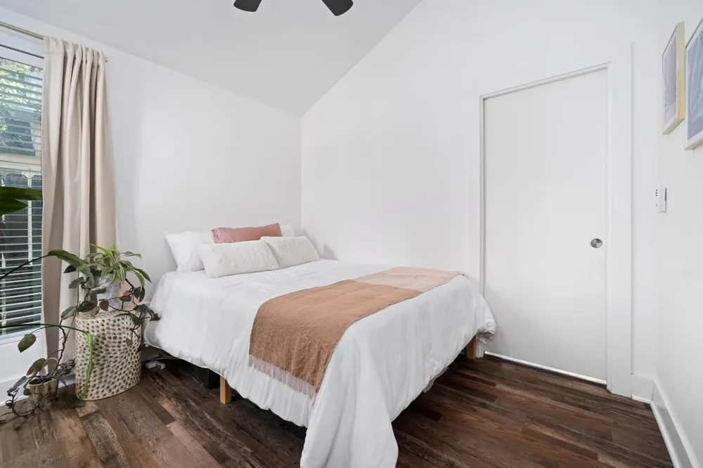 5502 Avenue F #B Austin, TX 78751