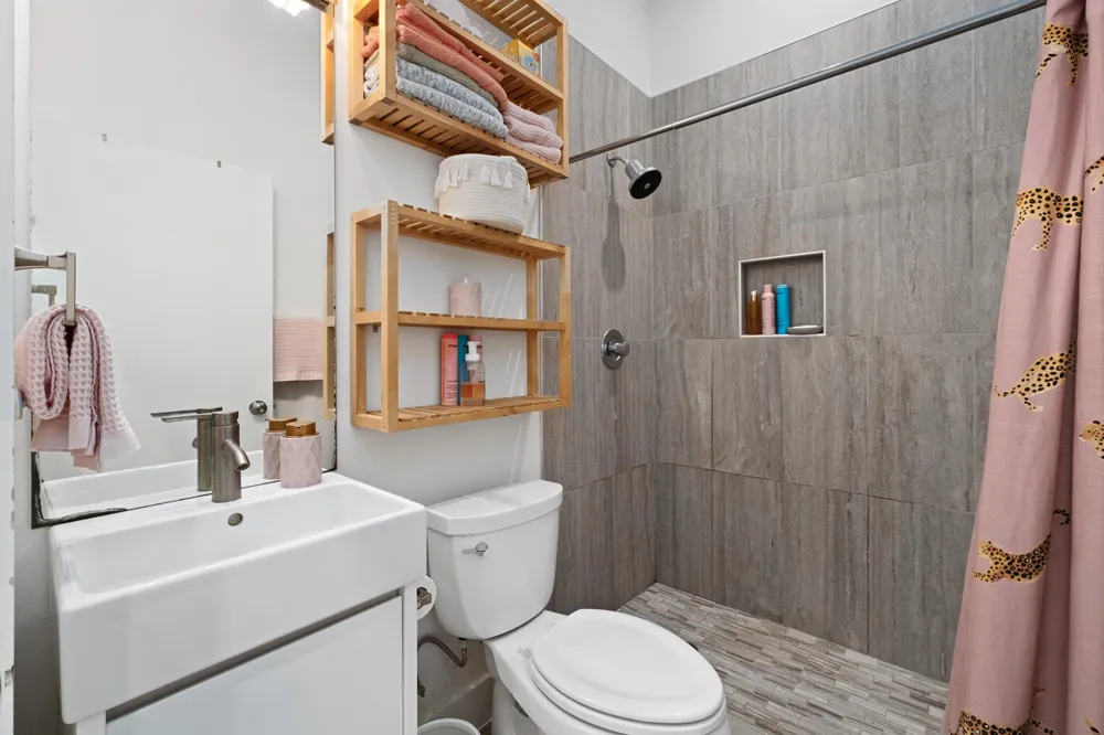 5502 Avenue F #B Austin, TX 78751
