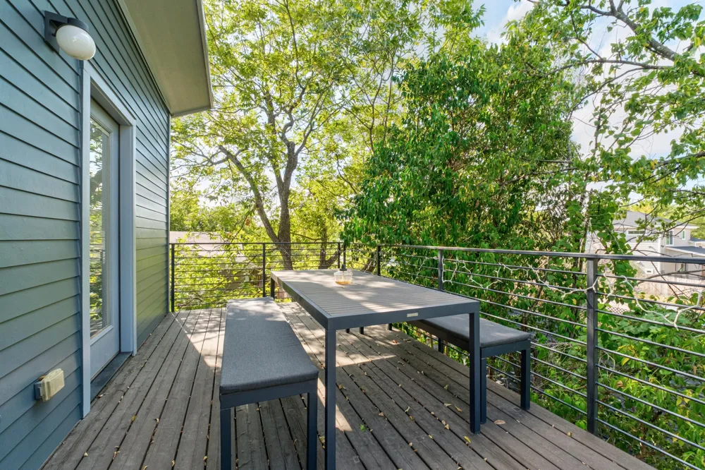 5502 Avenue F #B Austin, TX 78751