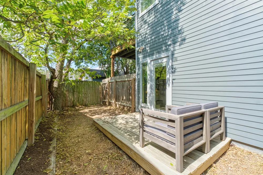 5502 Avenue F #B Austin, TX 78751
