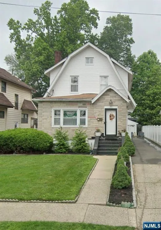 60 Herzog Place Englewood, NJ 07631