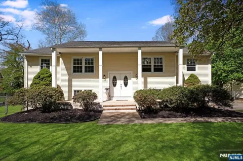 26 Meslar Road